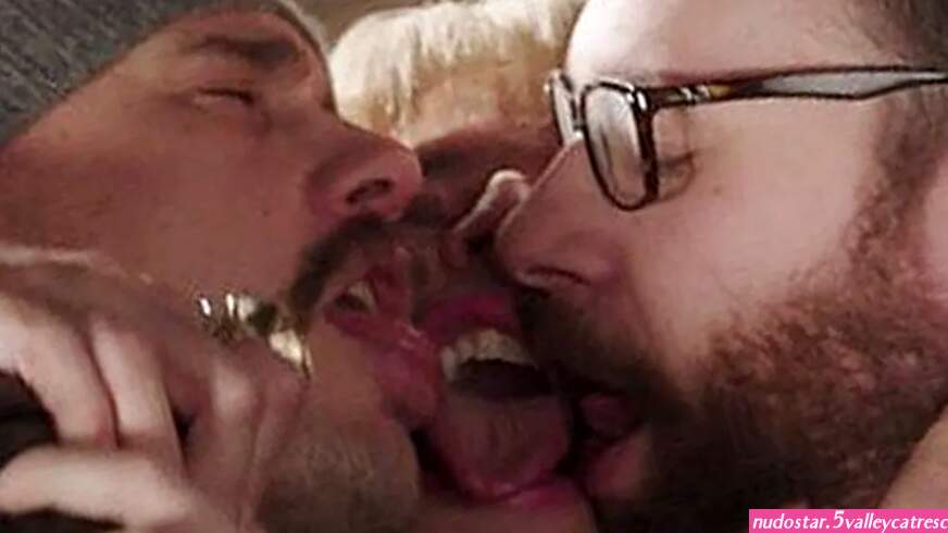 James Franco Celebrates The Interview Release With Same-Sex Kiss
