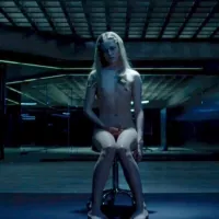 Evan Rachel Wood naaktscène in Westworld Scandalplanetcom