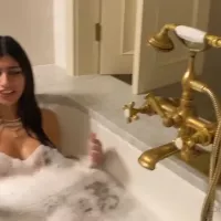 Mia Khalifa Onlyfans 11-Feb-2025 takes a bath porn leak