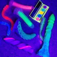 7 Radiant Glow-in-the-Dark Dildos to Try!