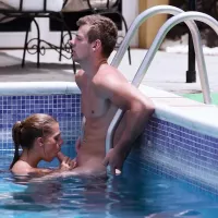 Girl in the Swimming Pool: Blowjob Blowjob Porn
