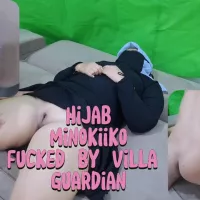 Hijab Girl Let Villa Guardian to Fuck Her Tight Pussy: Indonesian Amateur Porn