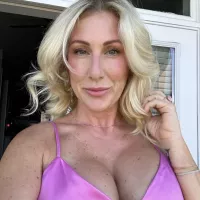 Lorelei Finds: Southern Trucker Pornstar