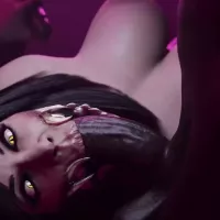 Mk MOnster-meisje dat een grote zwarte lul zuigt