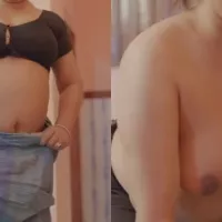 Owner seduces mature maid and sucks her big boobs in morning