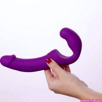 Strapless Strap-On Vibrator