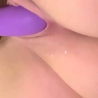 INNOCENT PAWG CREAMS ON DILDO AFTER EDGING HERSELF