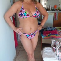 Sexy Bikini MILFs