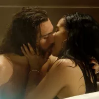 Danielle Olivera and Alex Propson Share a Steamy Hot Tub Makeout