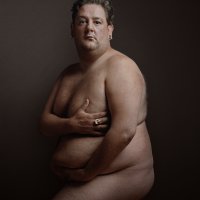 Gallery announces exhibition of naked portraits
