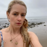 Beth Behrs Nude OnlyFans Leaks