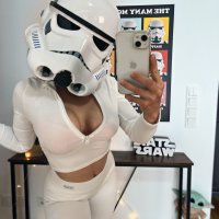 Larastorm larastormmm X