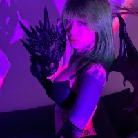 FantomHoney Lee Onlyfans Profile Content