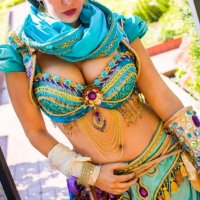 Model Jasmine